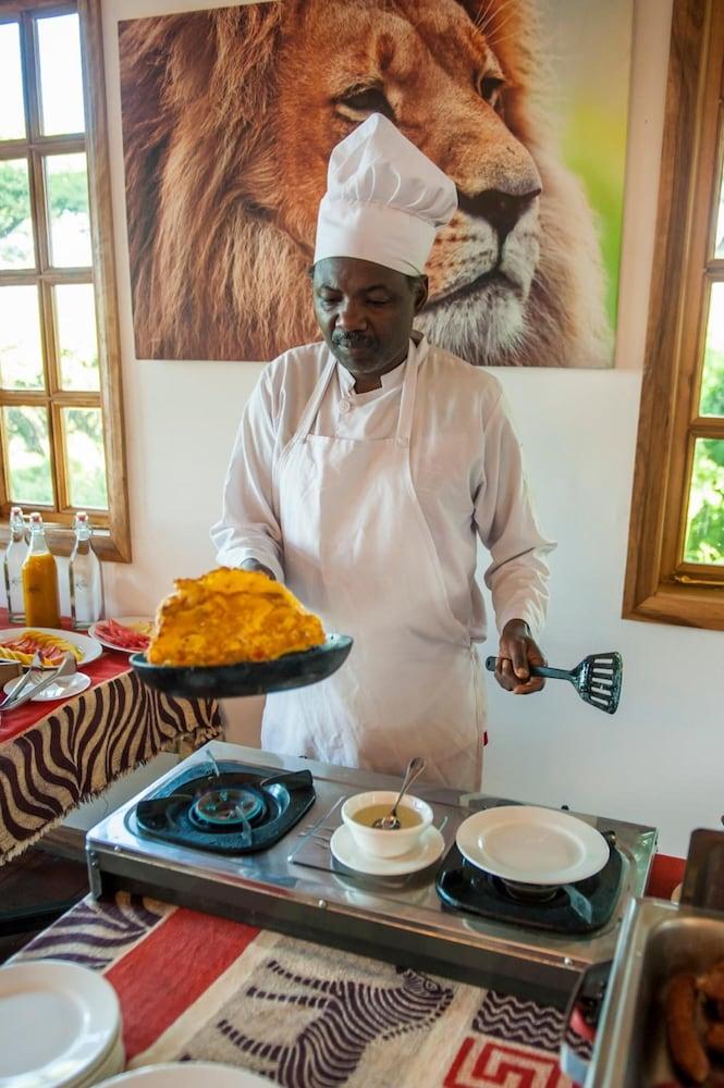 Karibu Camps And Lodges Lions Paw Ngorongoro Karatu Exterior photo